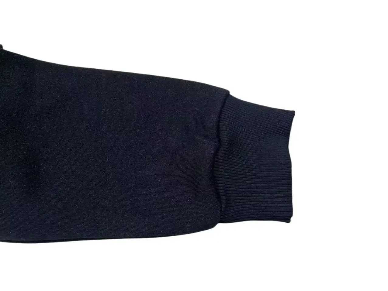 Local stock of mens retro Gothic wing hoodies comfortable hooded sweatshirts with ropes and high-quality casual sweatshirts W251106