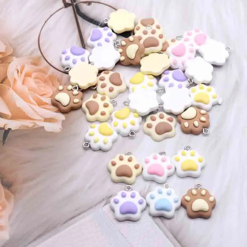 10 pieces of 20 22mm mini cartoon cat paw amulets used for DIY decorative earrings necklaces fashion jewelry accessories 250325