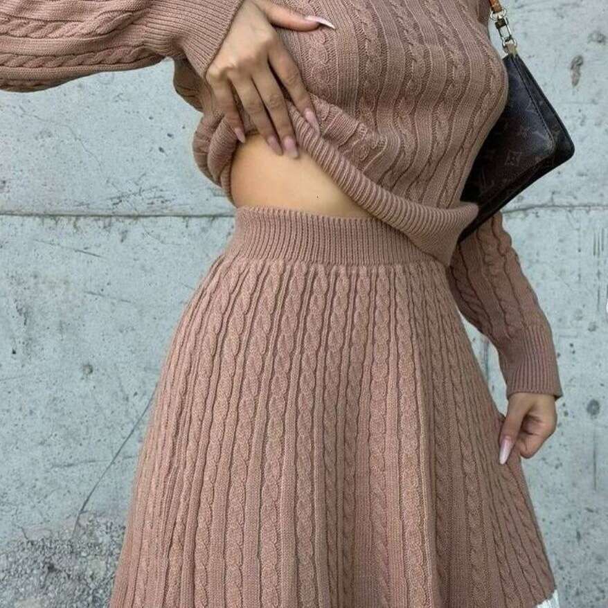 2025 Autumn New European and American Women's Polo Collar Knitted Sweater Patchwork Short Skirt Fashion Set In Stock Hot Sale