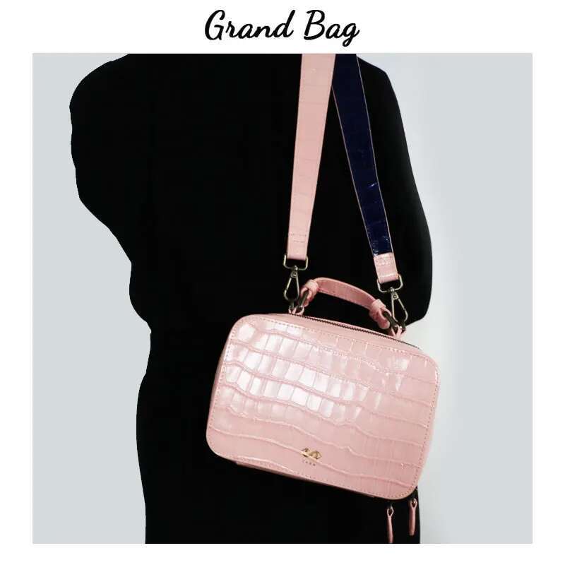 Genuine Cowhide Leather Small Bags Blue Crocodile Pattern Women Travel Crossbody Handbags New Fashion Female Bag Flap