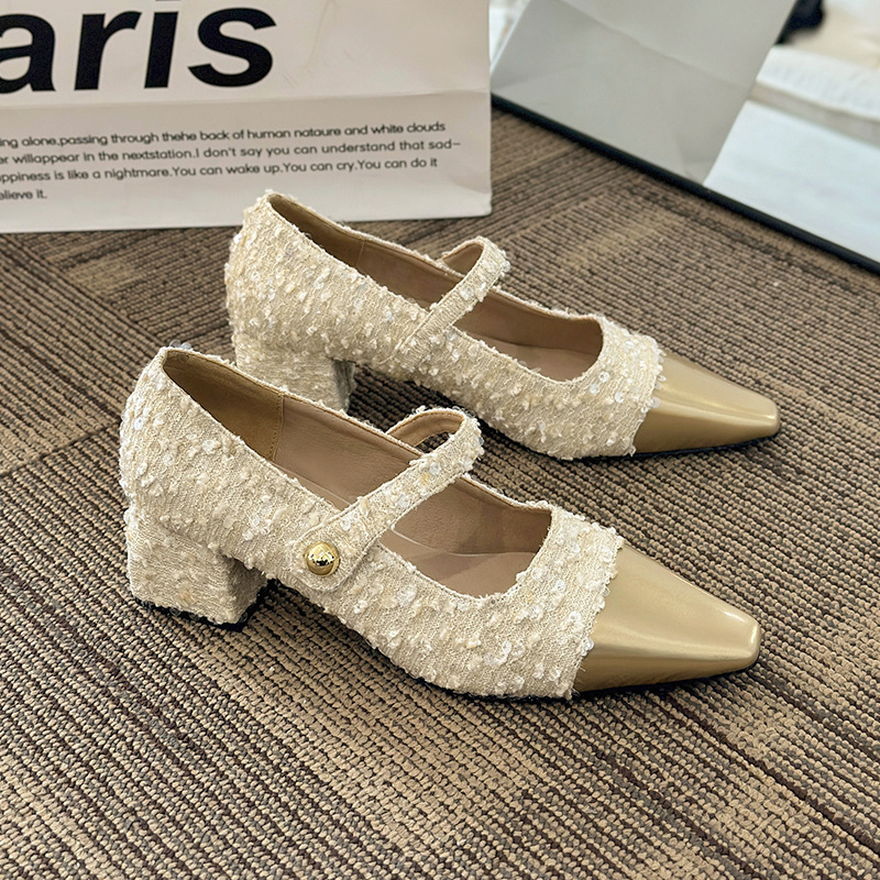 free Shipping Slippers Designer Shallow mouth sandals Thick heeled sandals Pointed slippers Casual low cut sandal Wearing beach high heels outside hot