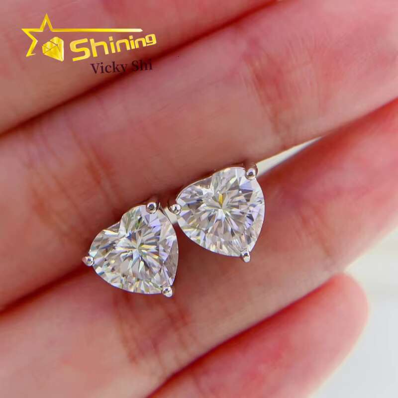 GRA Certificated Ready to Ship Heart Shape Stud Earrings 925 Silver Pass Diamond Tester Women Moissanite Earrings