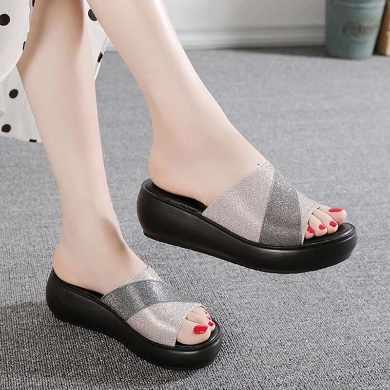 2025 Summer New Slope Heel Women's Designer Fashion Slippers, Sandals, Casual Shoes
