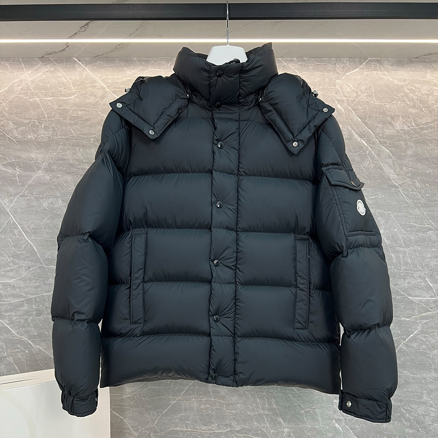 Designer puffer jacket Winter Unisex Warm White Goose Down Lightweight Stand Collar Breathable Versatile Outerwear for Daily Use Cold Weather Travel Commute