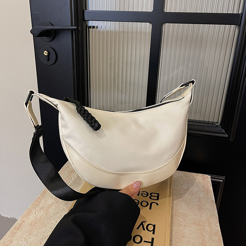 2025S Designer Women S Bag Casual Nylon For Women New Fashionable Korean Underarm Versatile Single Shoulder Crossbody Dumpling Bag