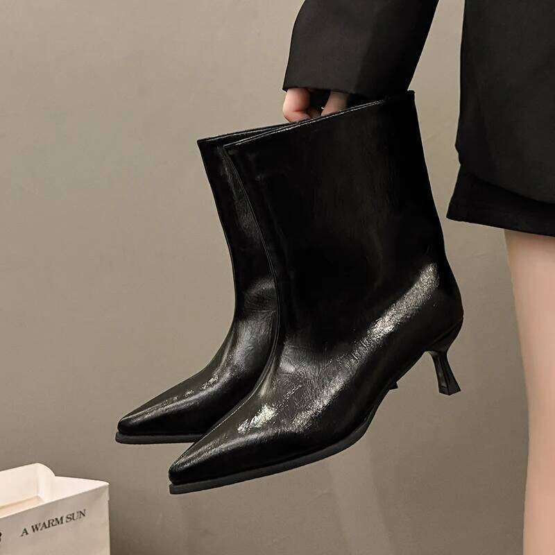 Burgundy Patent Leather High-Top Long Boots For Women Wine Red Pointed Toe Slip On Botas Largas De Mujer Kitten Low Heels Mature