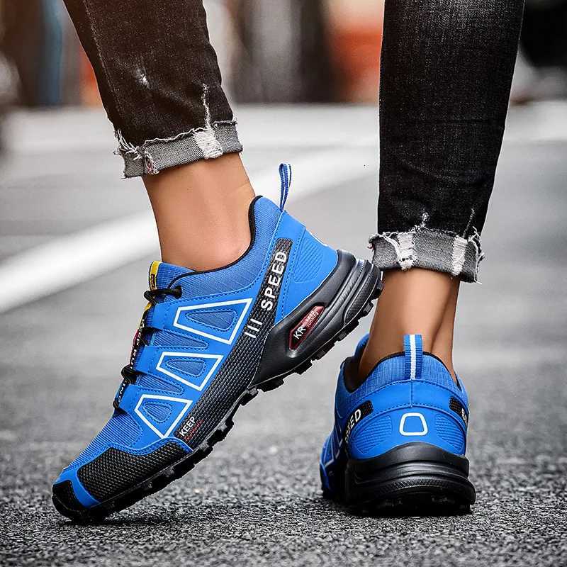 Mens Waterproof Hiking Shoes Outdoor Trainers Lace-up Climbing Shoes Women Trekking Sneakers Anti-slip Hunting Tactical Sneaker X251106