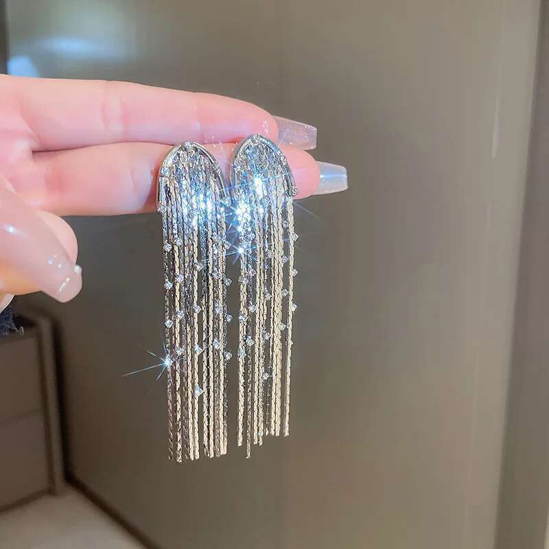 New S Version Tassel Stud Earrings Shiny Zircon Snake bone Chain Earring For Women Wedding Party Gift Fine Jewelry Wholesal