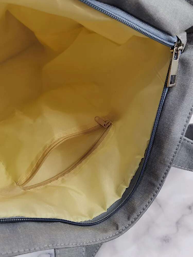 2025 Red Printed Handbag Eco Reusable High Capacity Foldable Shopping Bag Plant ral Outdoor Travel Tote Can Custom Pattern