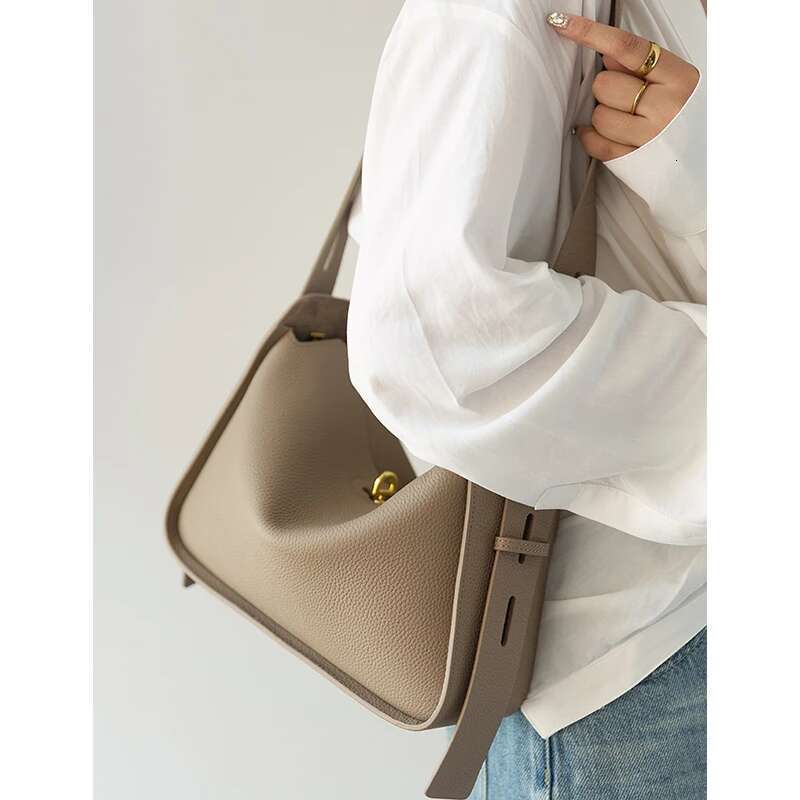 French Euro Style Wide Adjustable Strap Green Flap Shoulder 100% Cowhide Leather Women's Crossbody Bag