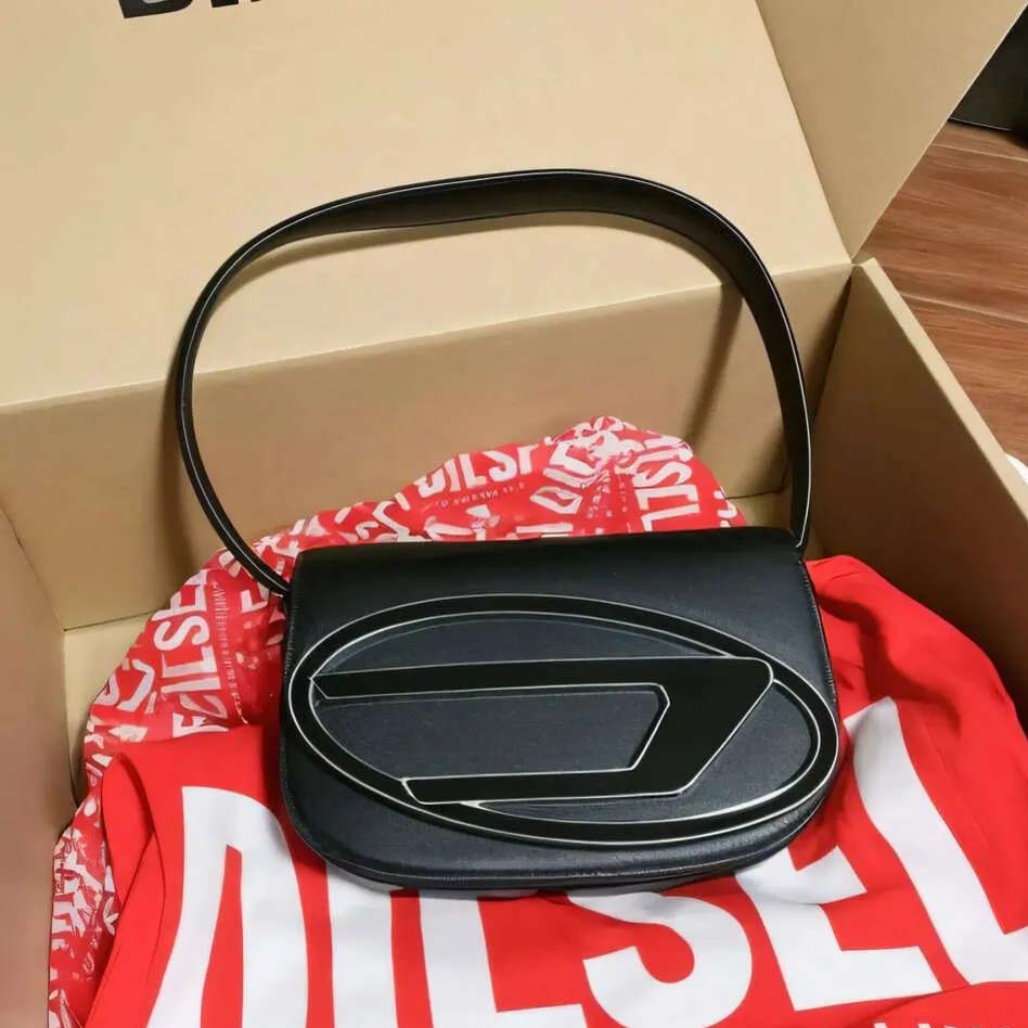 Designer Bag Shoulder Bags Luxury Bag Women Classic Handbag Ladies Designer Messenger Underarm Bag Lady Purse Brown Wallet Letter with Shoulder strap Leather Bag