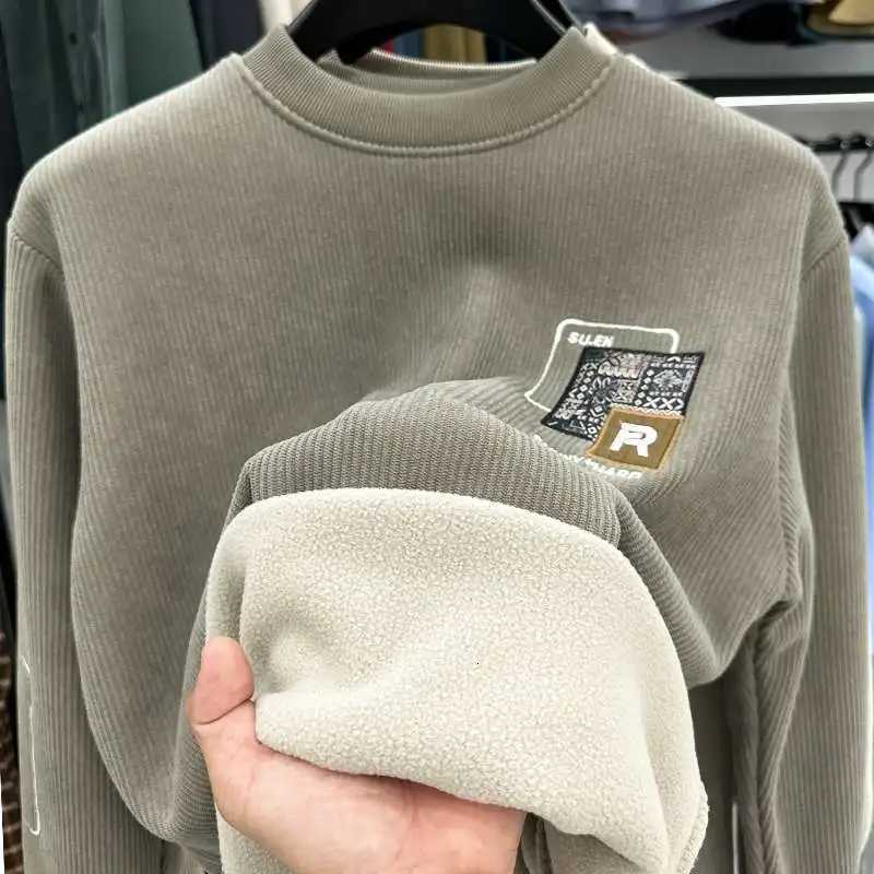 Winter Thicken Fleece Crewneck Sweatshirt Mens Corduroy Sherpa Lined Letter Print Pullover Sportswear Streetwear No Hood Hoodie W251106
