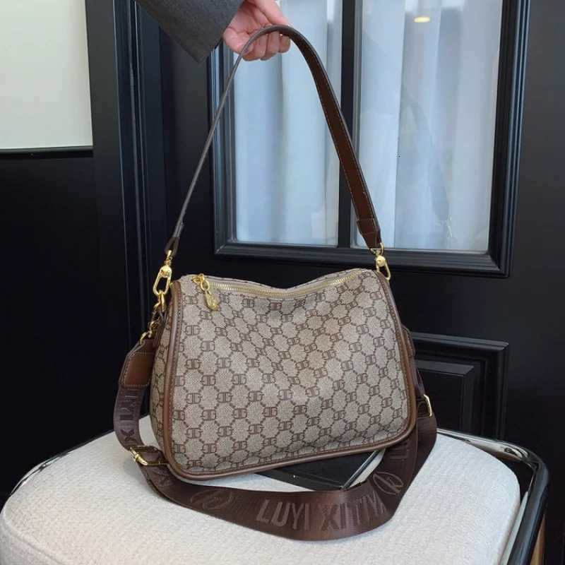 High End Designer Tote Bag For Women Premium Leather Luxury Handbag Elegant Work BagW251106