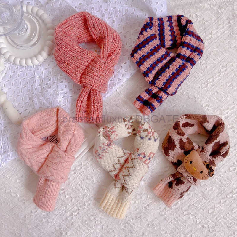 Ins Pink Pet Autumn/Winter Warm Knitted Scarf for Large Medium and Small Dogs Cats and Dogs Knitted Scarf