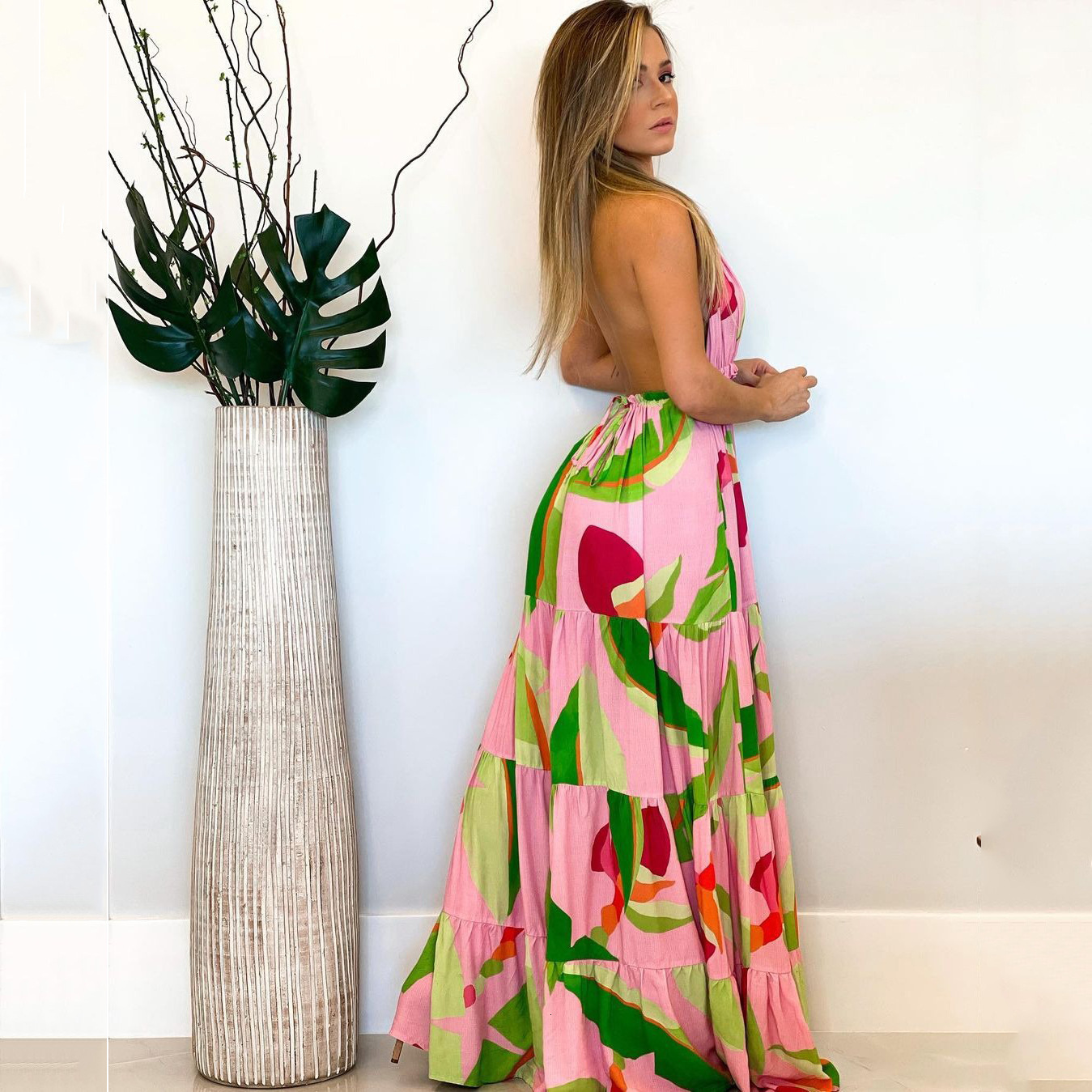 2025 Spring/summer New Womens Deep V-back Dress Bohemian Floral Strap Long Dress for Women