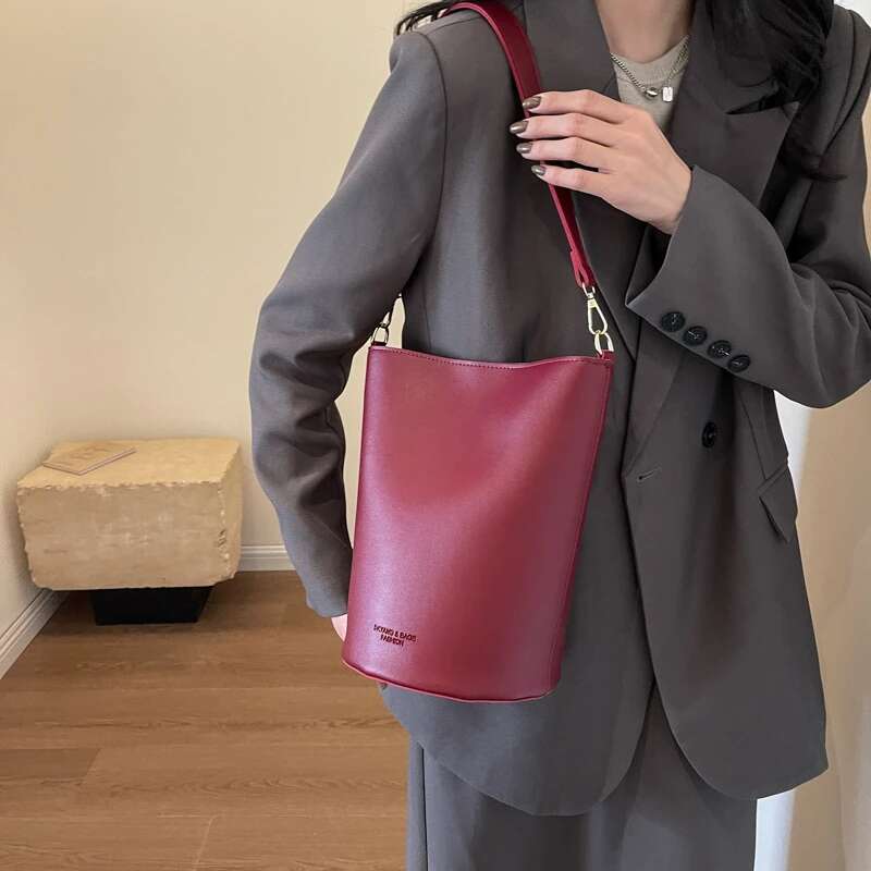 High Quality Hasp Ladies Top-Handle Simplicity Pu Basic Style 2024 New Shoulder Bags For Women Bolsas Para Mujeres