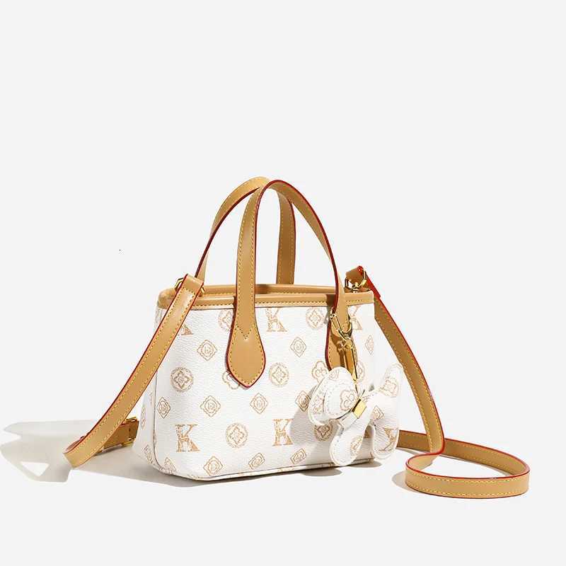 High-End Minimalist Unique Crossbody Bag For Women Featuring Solid Color And Best Superstar Show Elegance Luxury-Style BagsW251106