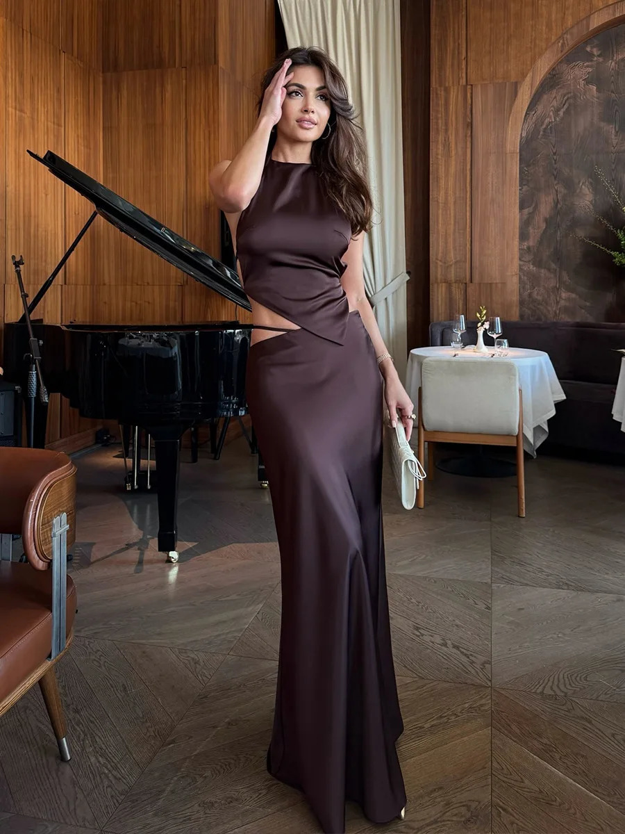 Solid color halterneck bandeau top long skirt Europe and the United States summer shoots sexy backless womens clothing 250402