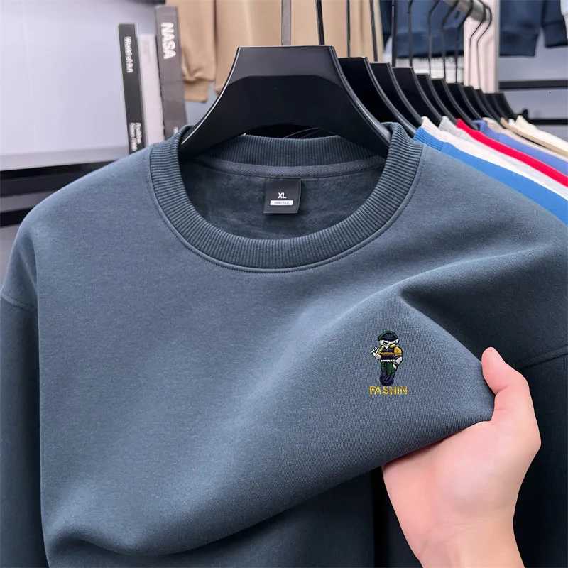 High End Hoodie for Men in Autumn and Winter 2025 with A Pure Cotton Texture and Trendy Embroidery for Interior and Exterior W251106