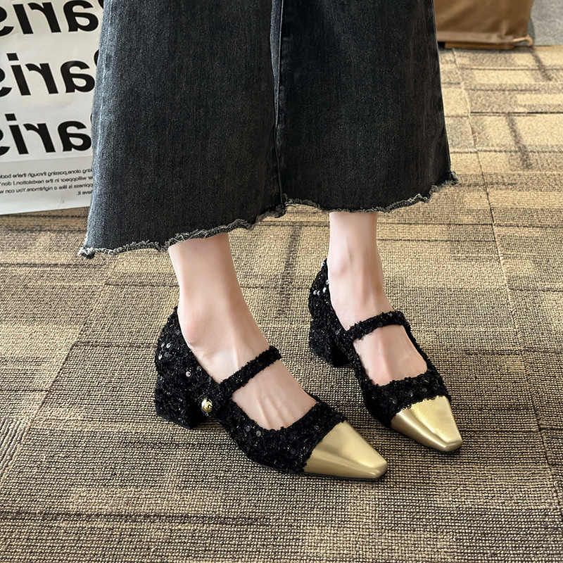 free Shipping Slippers Designer Shallow mouth sandals Thick heeled sandals Pointed slippers Casual low cut sandal Wearing beach high heels outside hot