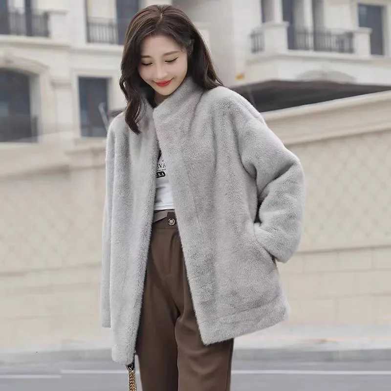 Designer woolen coat Environmental Protection Mink Velvet Coat Women New Fur Jacket Winter 2025 Thicken Fur Coat Long Fashion Collar Outwear FemaleY25