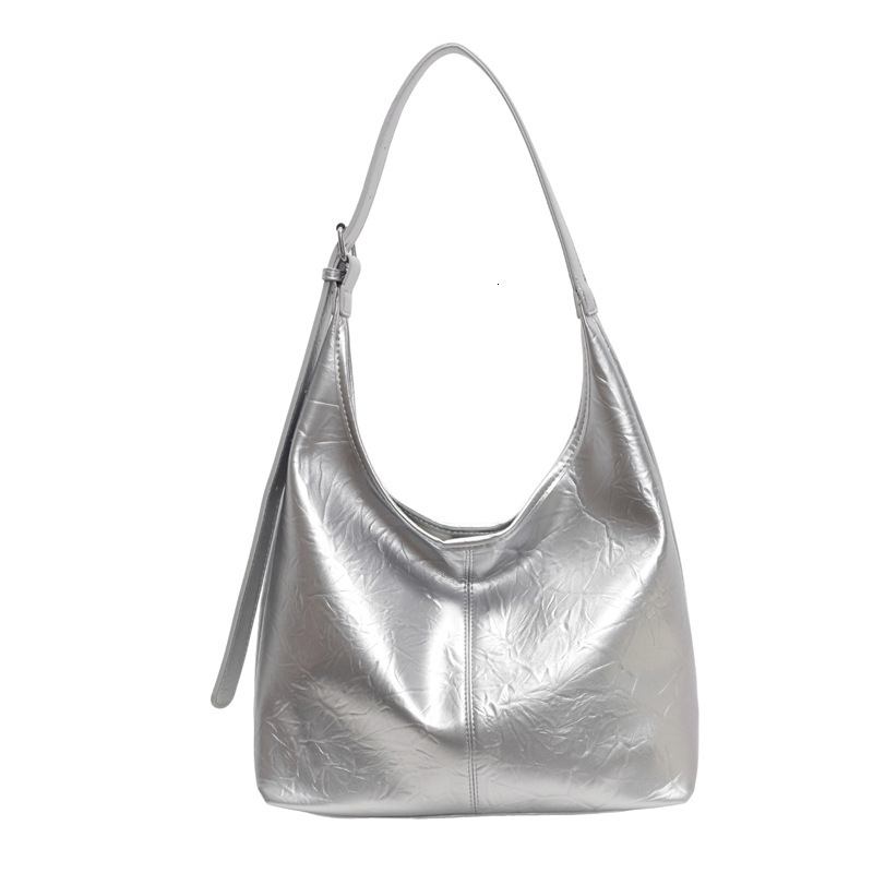 2025S Designer Women S Bag Single Shoulder Tote Summer New Trend Fashion Versatile Casual Commuting Underarm Bag