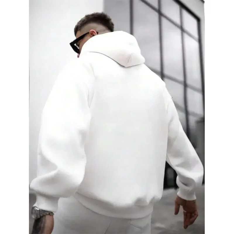 2025 anime printed mens hoodie loose sweatshirt fashionable fleece basic daily hoodie high quality hoodie W251106