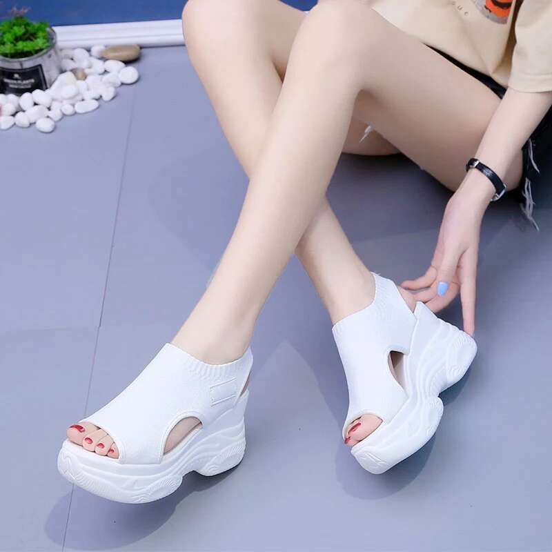 2025 Summer New Women's Roman Thick Bottom Designer Fashion Sandals Casual Wedge Women's Shoes Casual Thick Bottom