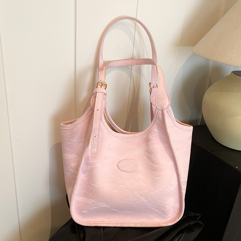 2025S Designer Women S Bag Bag For Women New Style Popular This Year Large Capacity Tote Casual Solid Color Shoulder Bag College Student Handbag