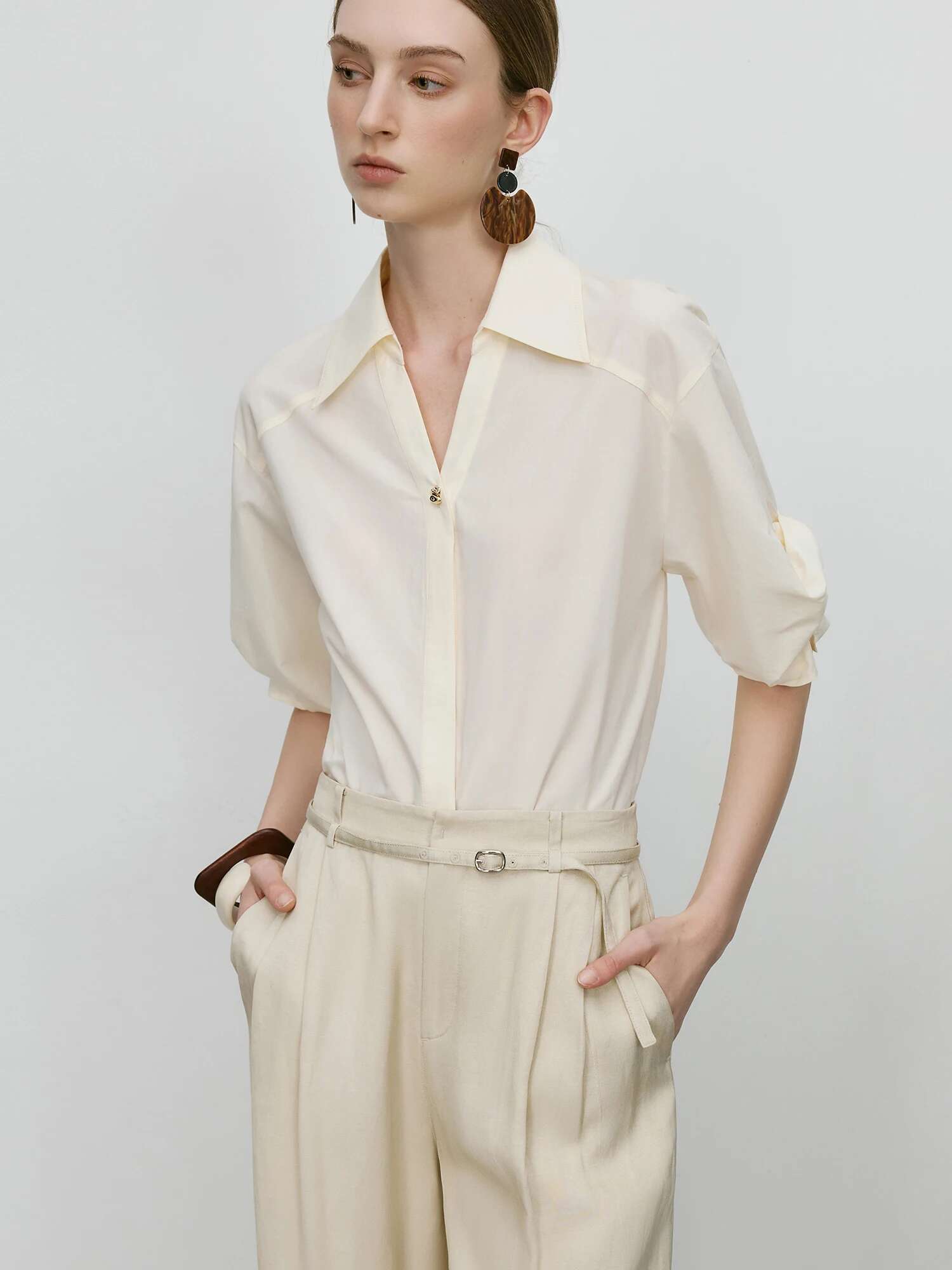 FSLEPremium Series French-Inspired Cotton Blouse Women Single Button unce Sleeve Shirt SS25 Office-to-tail Chic Tops