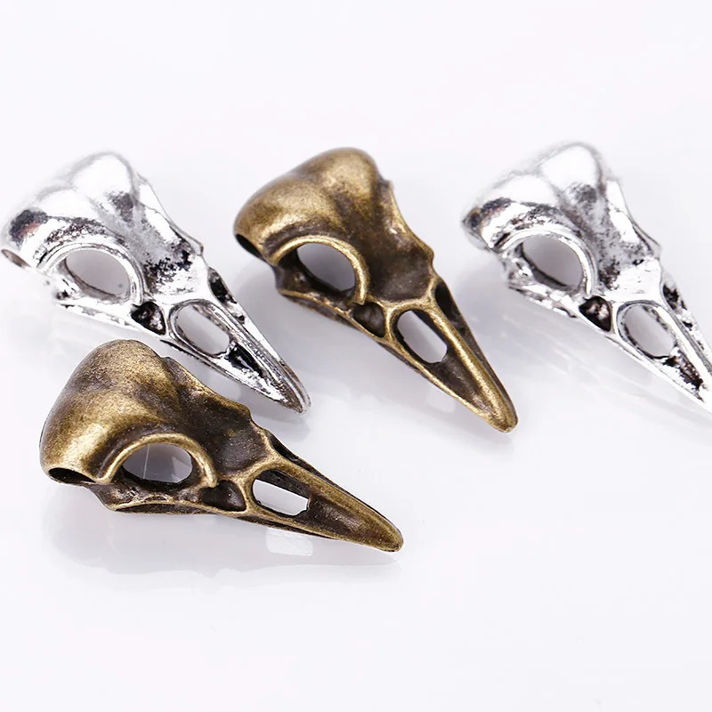 5 piecesbatch pendant DIY handmade jewelry alloy 3D hollow skull bird head accessories making charm 250325