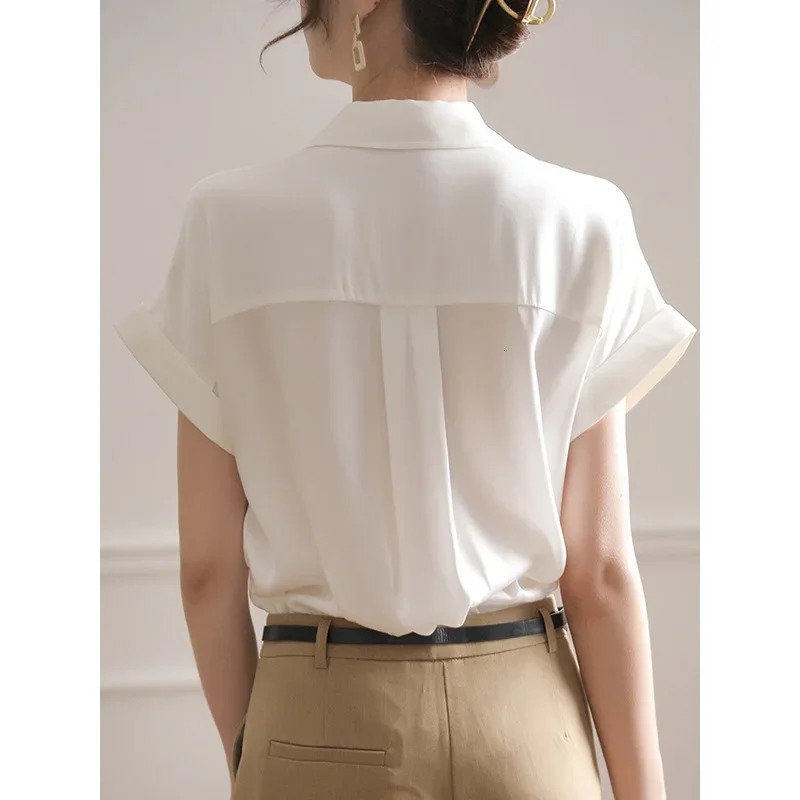 White Silk Shirts Women Spring Short-sleeved Loose Silk Tops With High Short Temperament And High Quality Silk T-shirt 250402