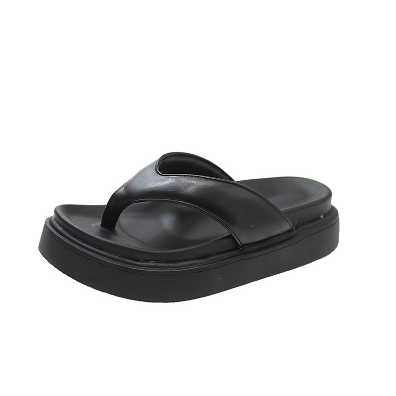 Thick soled slippers free Shipping Soft soled sandals Designer Flip-flop sandals Female external wearing clip toe slippers hot