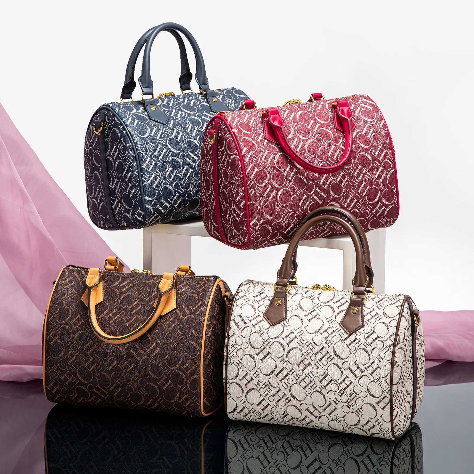 Fashionable Retro Letter Design Handbag Business Commuting Office Womens New Single Shoulder HandbagW251106