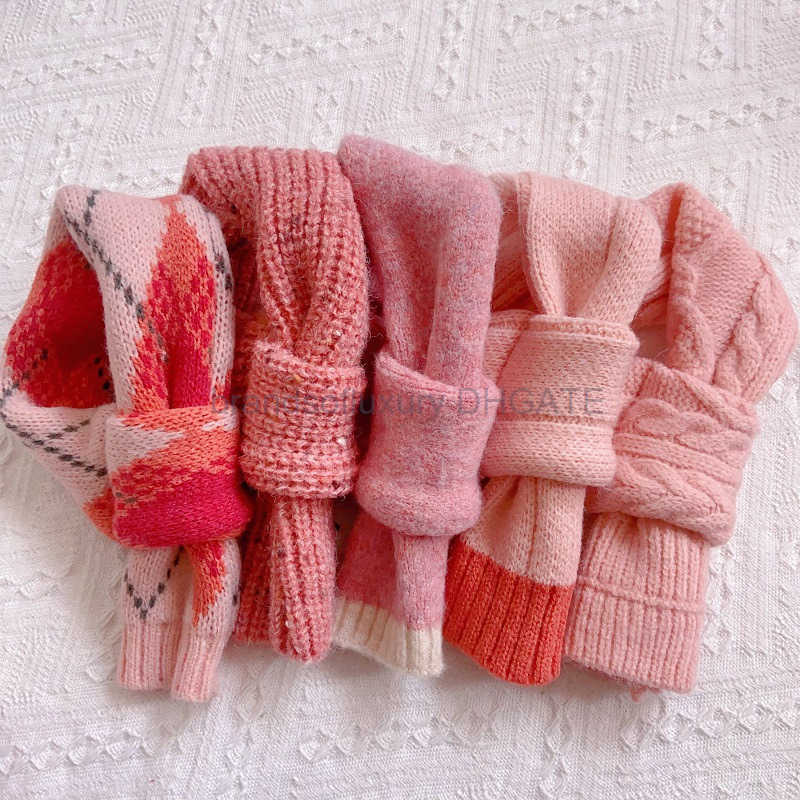 Ins Pink Pet Autumn/Winter Warm Knitted Scarf for Large Medium and Small Dogs Cats and Dogs Knitted Scarf