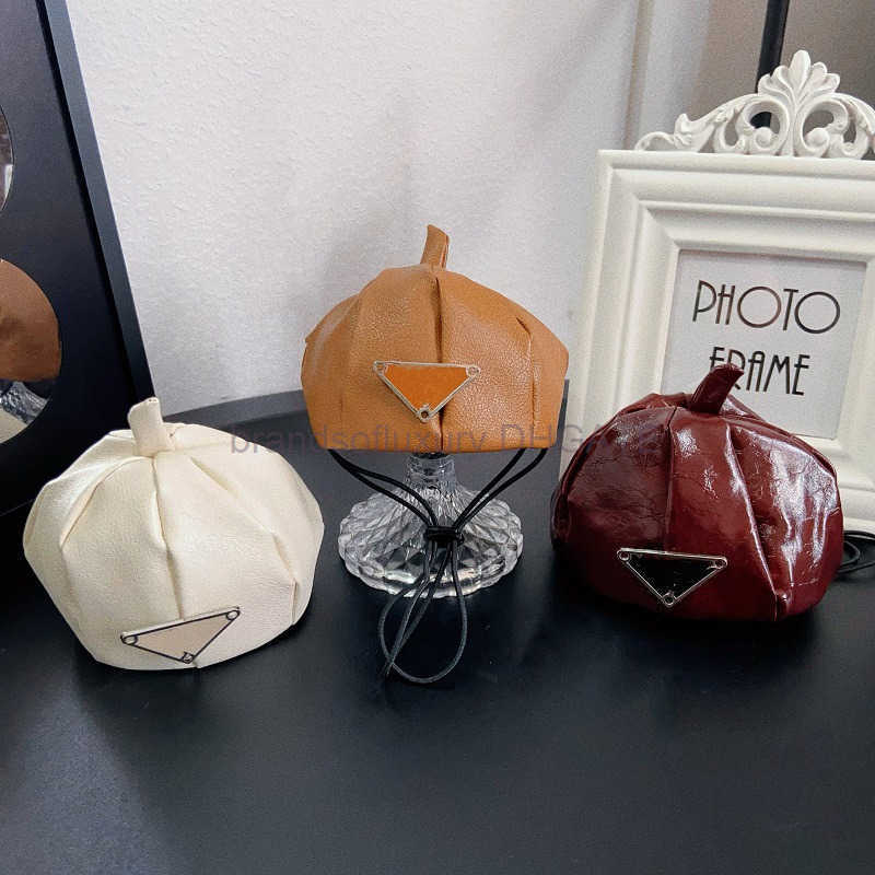 Pet trendy hat pumpkin hat sunshade hat Schnauzer magic bucket essential photo props cat dog beret hat