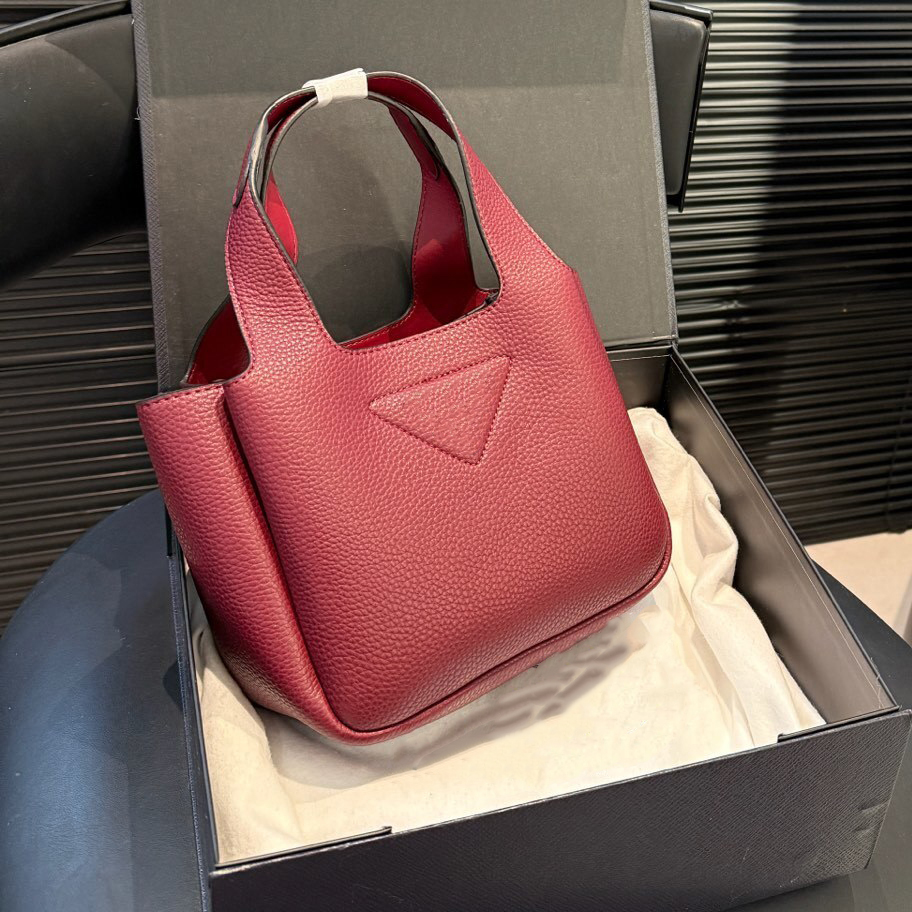 Womens Shoulder Designer Classic Woven Leather Tote - Elegant Women's Market Bag