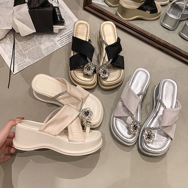 Designer Slope heel sandals free Shipping Toed slippers Thick soled sandal Height increasing sandals new