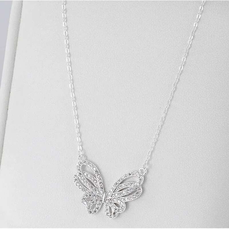 New Sterg Sier Shiny Full Zircon Butterfly Pendant Necklace O-Chain For Women Wedding Engagement Fine Jewelry Wholesale