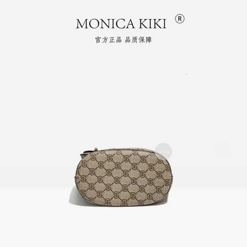 Popular Crossbody-Bag For Women In Soft Leather Adjustable Strap And Inner Pockets Lightweight And Comfortable ForW251106