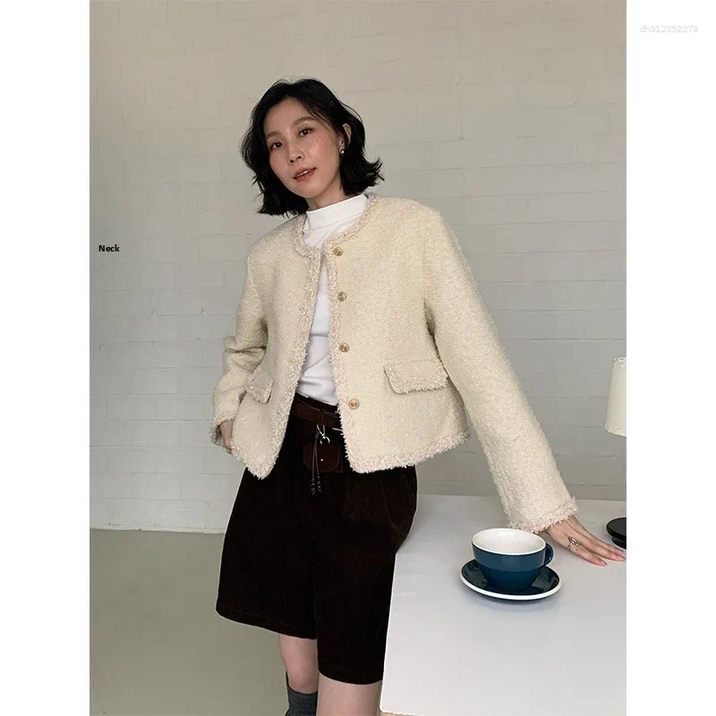 Women's Jackets Elegant Short Woolen Coat Single Button Chic Style Autumn Winter Arrival For Petite Women Comfortable Casual