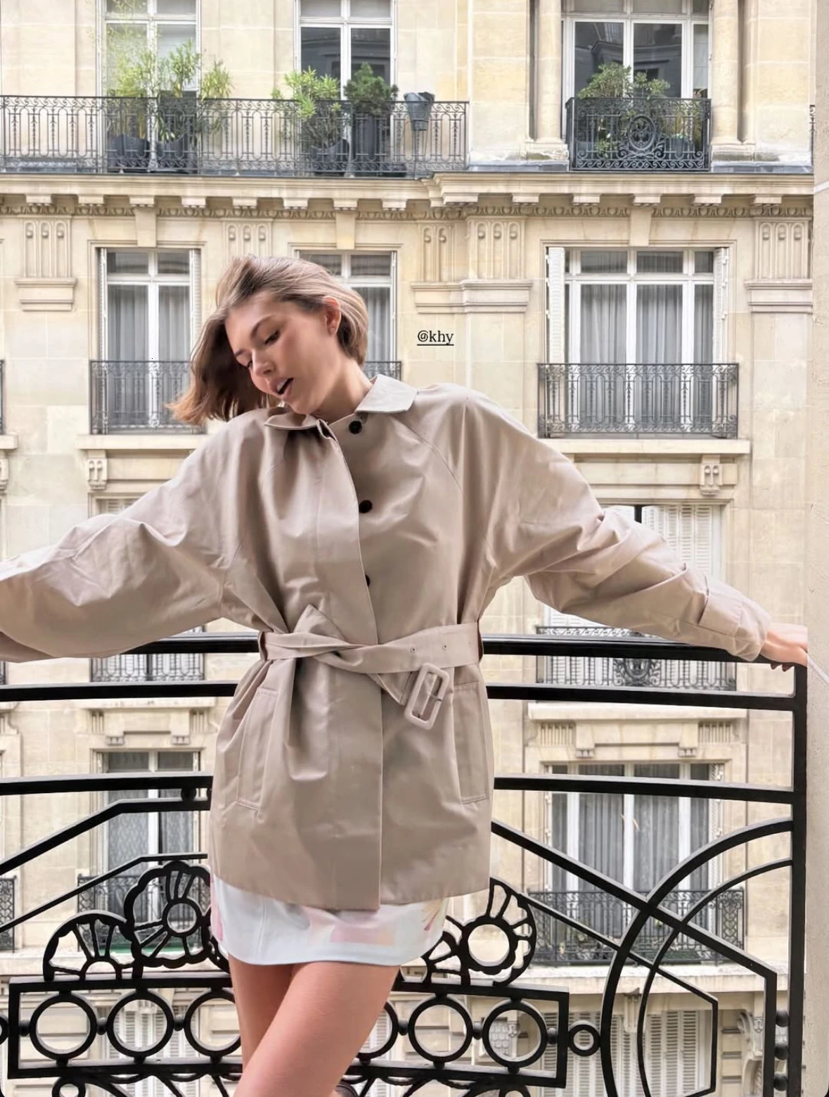 Khy black apricot windbreaker coat Kylies same style lapel short waistcinching top 251030