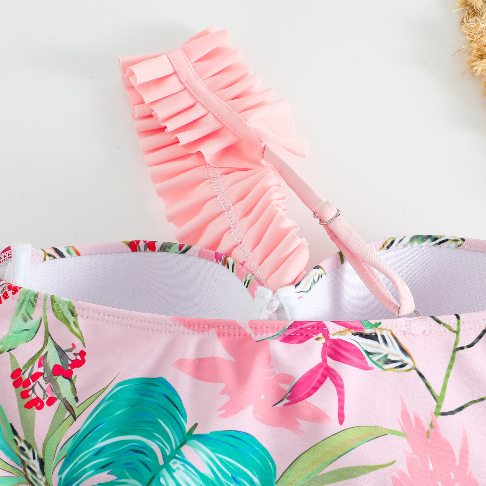 Unified women's 2025 new ruffled pleated single shoulder floral swimsuit