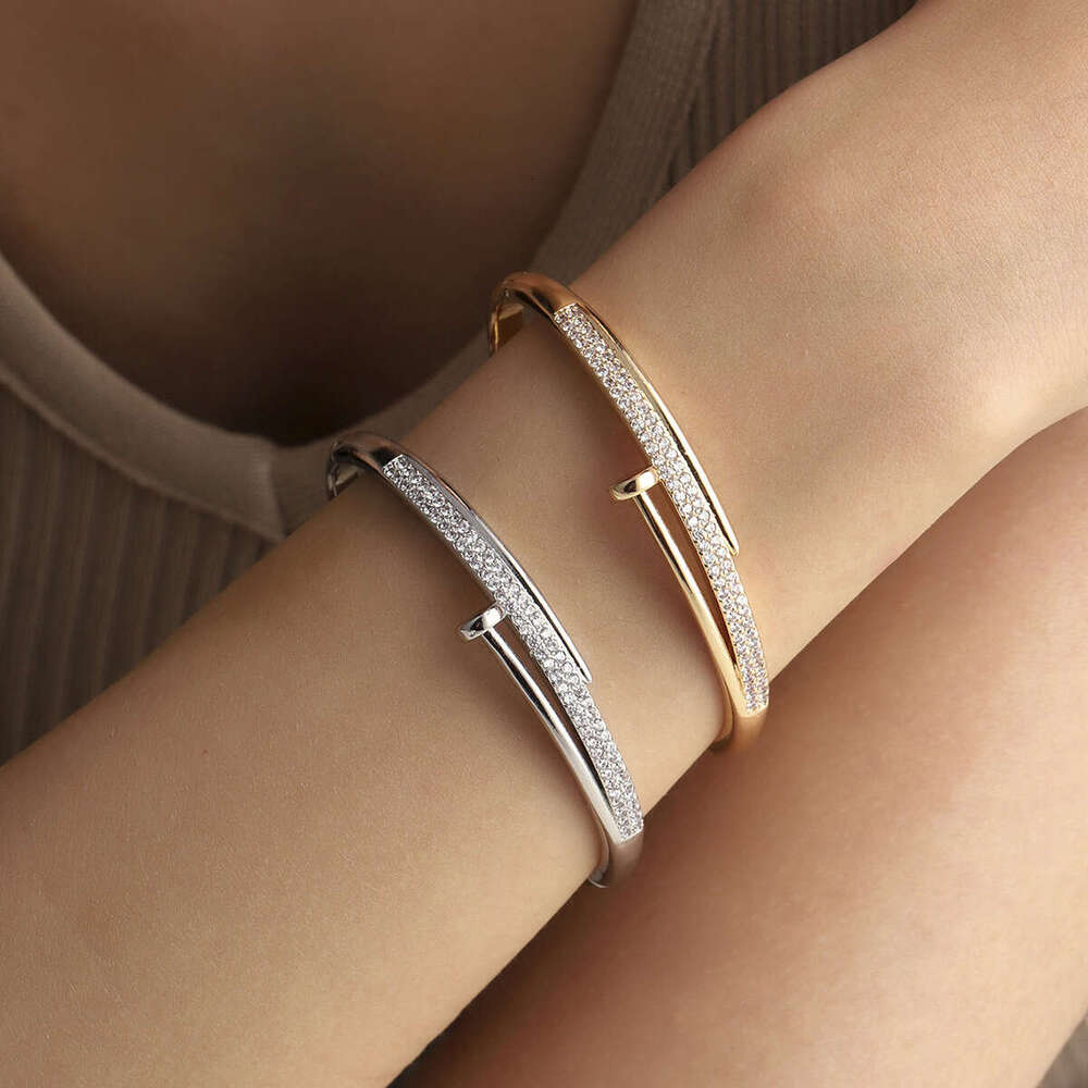 Bracelet Designer Luxury bangle Creative Personality Micro Inlaid Zircon 18K Plated Open Spike Bracelet Adjustable Bangle Directly