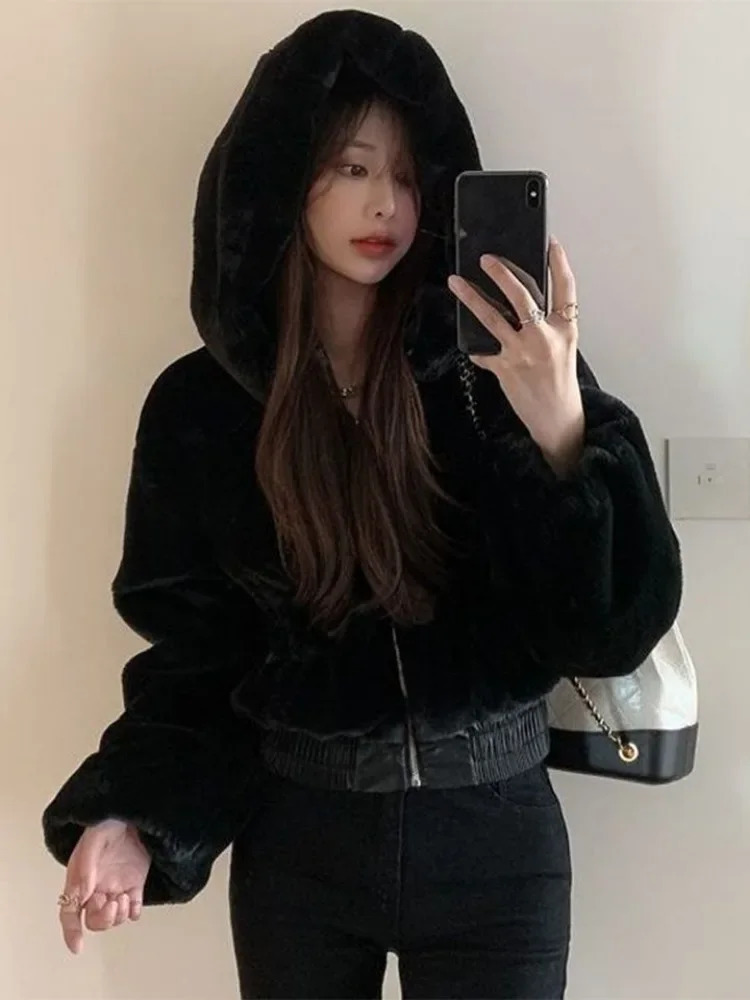 Short Faux Rabbit Fur Coat Women Crop Top Winter Thicken Warm Clothing Small Furry Hooded Faux Fur Jacket Fluffy Jackets 251105