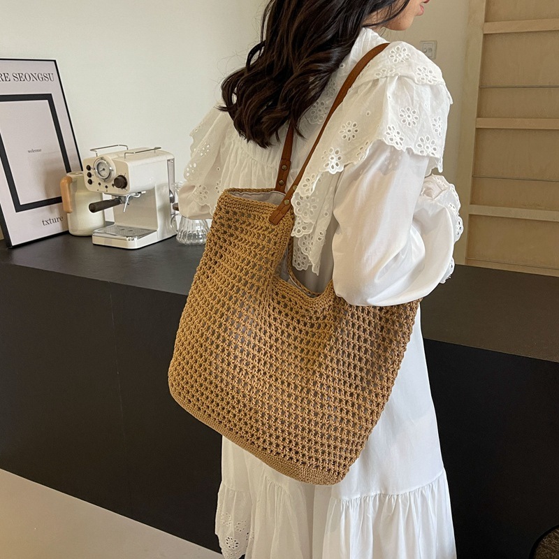 designer bag Large capacity lazy style handbag for women in spring single shoulder seaside vacation beach bag woven commuting tote bag coachtotebag