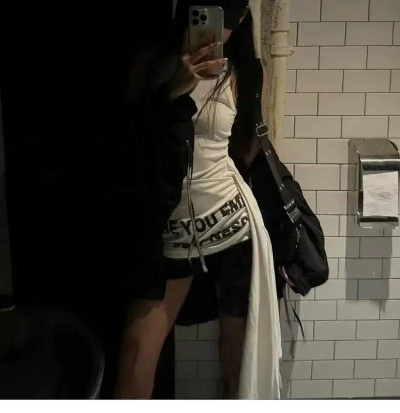 High Street Sweet Cool O-neck Sleeveless Caminoles Harajuku Gothic Y2k American Top Personalized Loose Hollow T-shirt 250402