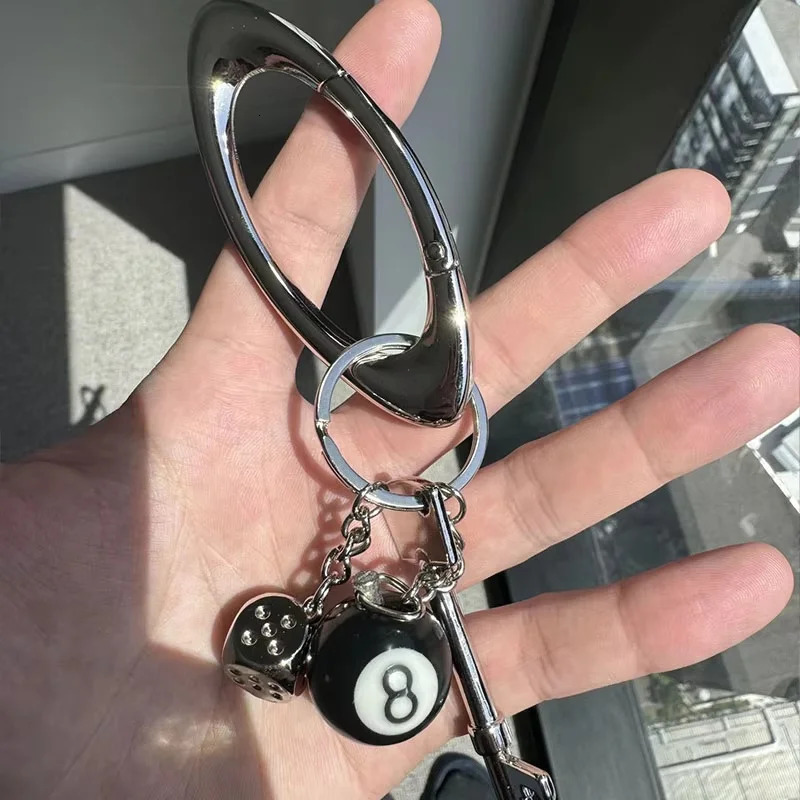 Star Essential Icon Carabiner Keychain Blackout Women Men High Quality Oval Solid Belt Buckle Unisex Couple Sliver Key Ring 251103