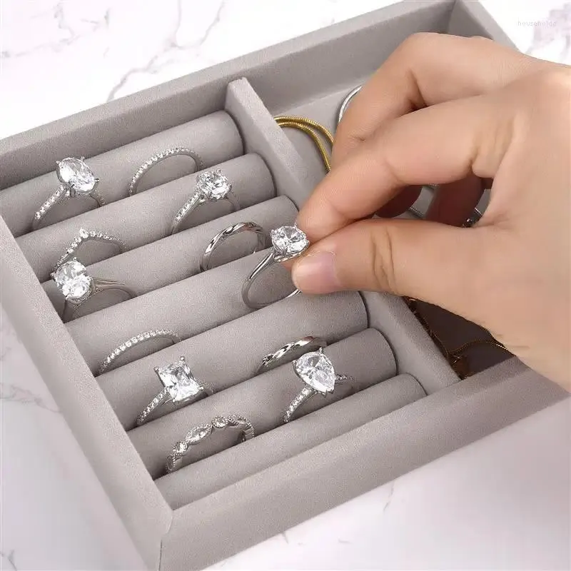 Velvet Jewelry Display Pouch - Portable Ring & Earring Organizer with Transparent Window