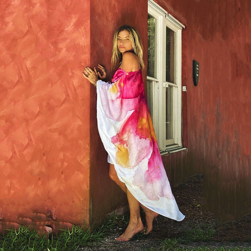 2025 Spring/summer New Womens Dress Slant Shoulder Casual Beach Vacation Big Pendant Long Dress